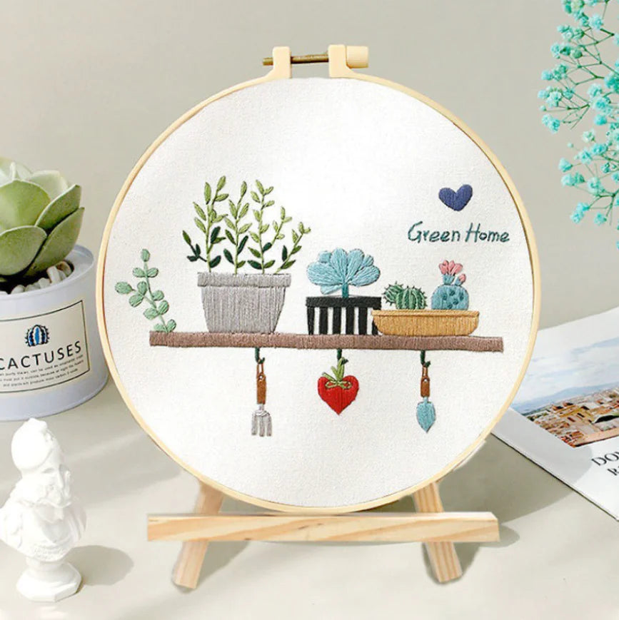 Small Court: DIY Ribbon Kit for Beginners